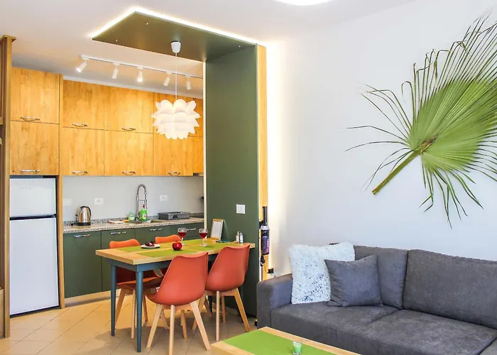 Coral Breeze Haven H25 *