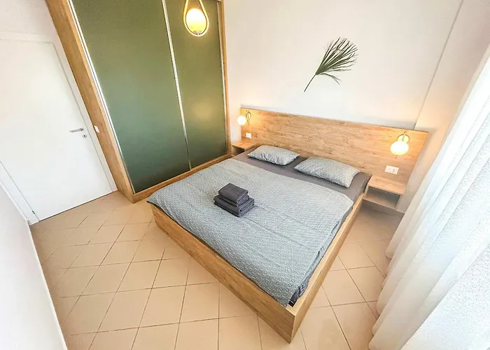 Coral Breeze Haven H25 Lägenhet Golem (Tirana)