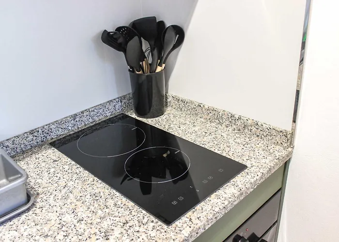 Coral Breeze Haven H25 * Golem (Tirana)